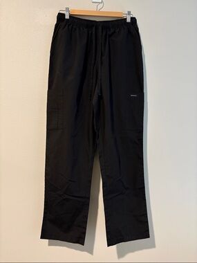 Dagacci Women's Scrub Cargo Pants with Elastic Waist,  Size Medium, Black